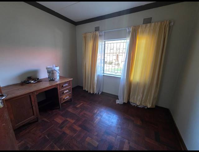 4 BEDROOM HOUSE FOR SALE IN STEFANO PARK